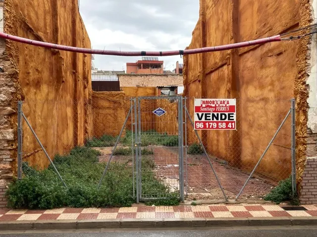 VENTA DE SOLAR EN ALMUSSAFES UBICADO MUY CERCA DE LA CALLE MAYOR!! — 2