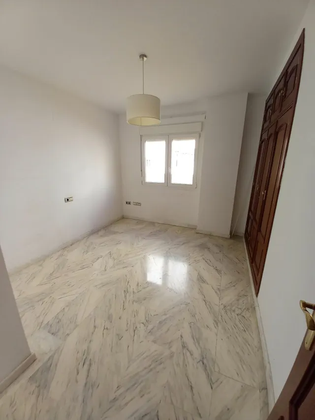 Piso en alquiler junto a la estación del AVE — 15