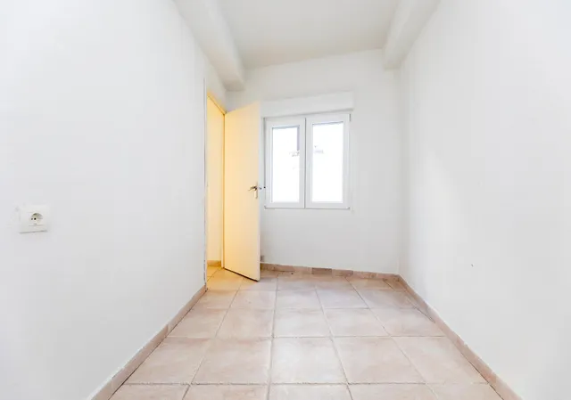 ☀️ Luz, balcón y ubicación: una oportunidad única en Acera de San Ildefonso — 20