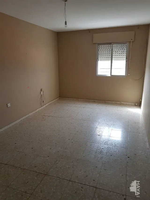 Piso en 1ª Planta en Aliseda — 2