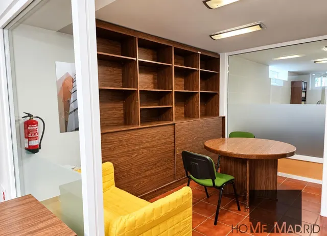 ESTUDIO HOME MADRID ofrece oficina profesional de 52,51 m2, con jardín circundante, en el barrio de Peñagrande. — 7