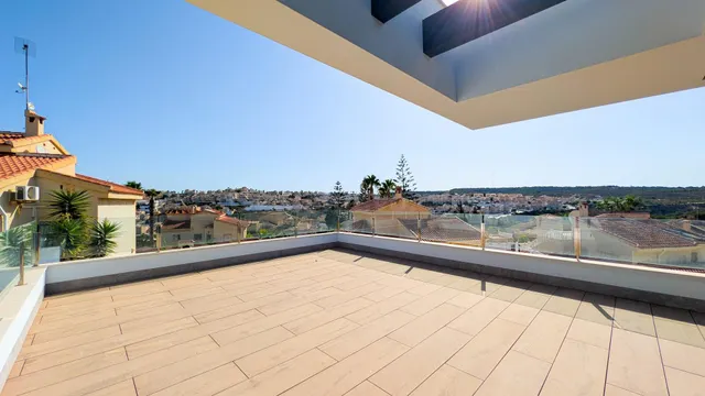 Villa 4 habitaciones 203m² en venta - La Marquesa — 36
