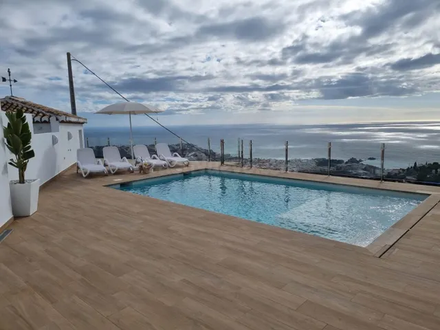 Chalet 3 habitaciones 110m² en alquiler - Cotobro - foto 3