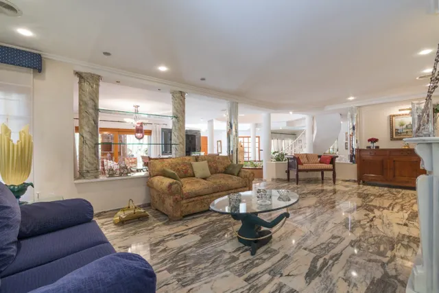 ¡villa de lujo con jardín botánico, piscina y pista de tenis en alzabares! — 23