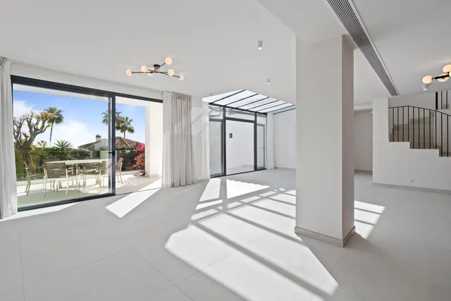 Chalet 4 habitaciones 181m² en venta - Marbella — 6