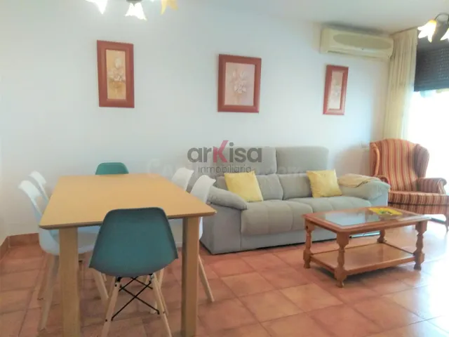 APARTAMENTO EN ALQUILER -TEMPORADA DE SEPTIEMBRE 26 A JUNIO 27 — 2