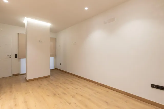 Moderno estudio tipo loft en urbanización villa pineda - zona villarejo — 6