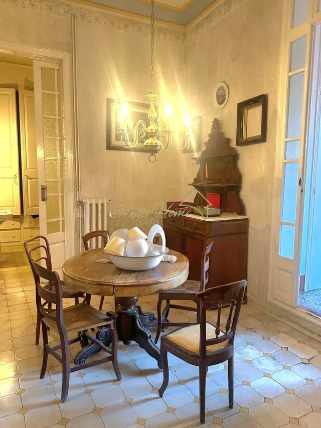 Residencia histórica frente al Mediterráneo — 25