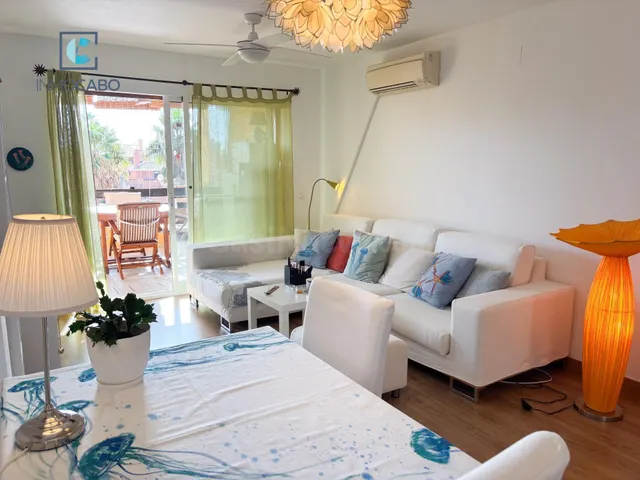Vivienda de dos dormitorios con terraza acristalada y solári - foto 3