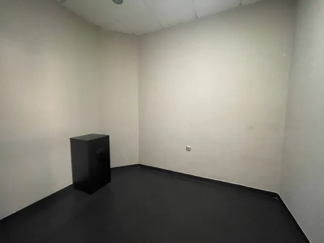 ALQUILER COMERCIAL EN EL CENTRO DE ANTEQUERA — 8