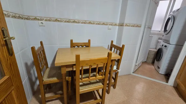 SECTOR V, cerca del Colegio Luis Vives — 15