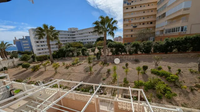 ESTUDIO CERCA DEL MAR CON PISCINA COMUNITARIA 85.900€ - foto 3