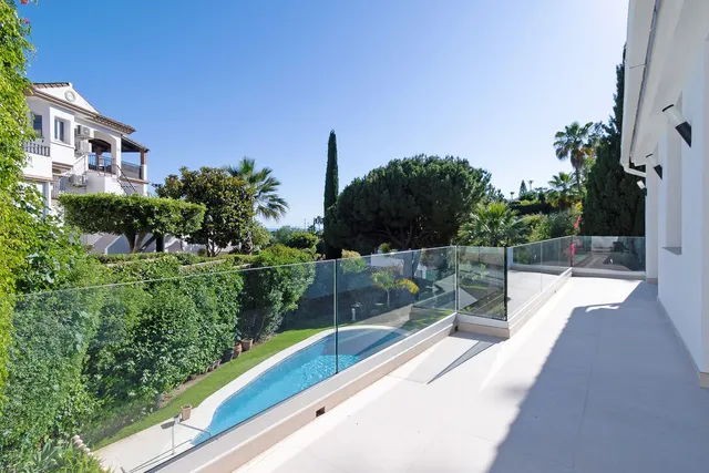 Chalet 4 habitaciones 230m² en venta - Marbella — 11