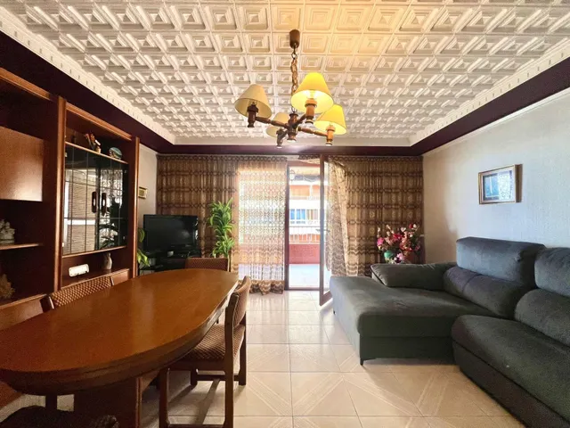 Fantastica vivienda con vistas al mar con piscina comunitaria, ideal para familias — 5