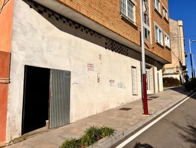 ¡¡BAJO EN VENTA CON PROYECTO PARA VIVIENDA EN RUA VALLADOLID - foto 3
