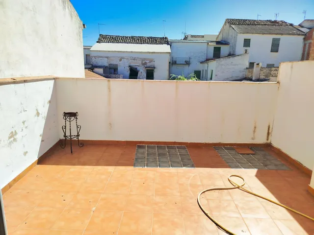 Casa adosada reformada en el centro de Mancha Real — 26