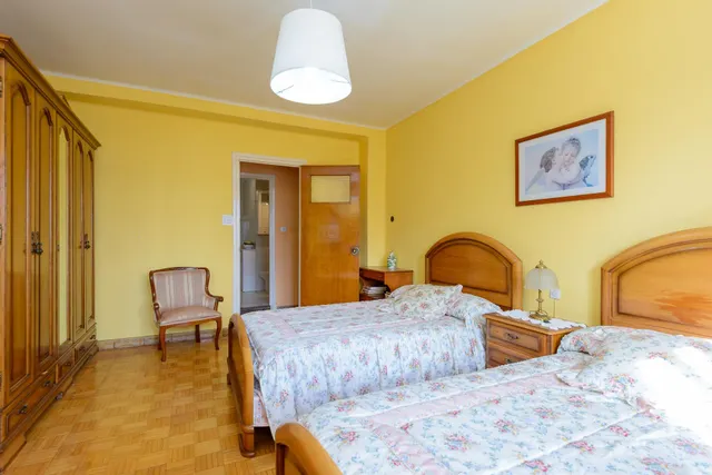 LUZ, CUATRO habitaciones ,TERRAZA Y TRASTERO EN UNA DE LAS MEJORES ZONAS DE OVIEDO — 22