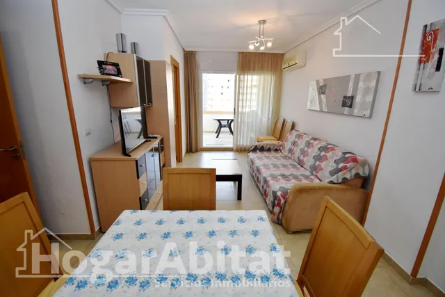 Acogedor en residencial con piscina, garaje y terraza, todo amueblado — 28