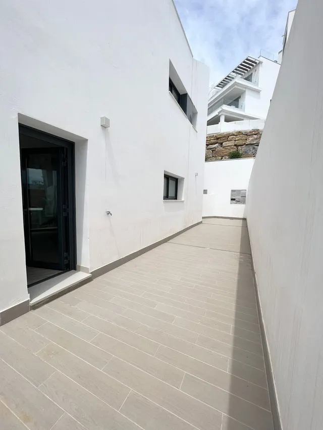 Planta baja 2 habitaciones 150m² en alquiler - Costa Del Sol — 9