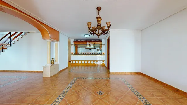 UNICA Y EXCLUSIVA VIVIENDA — 13