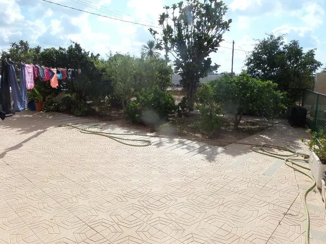 Fantástico restaurante de 370 m2, vivienda  2 plantas de 400m2 y terreno rústico de 6.912m2 LA GUIA — 46
