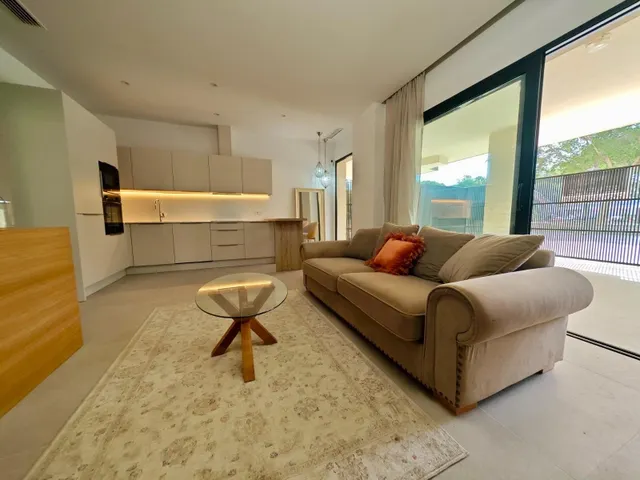 Apartamento en Fuengirola de 2 dormitorios, 2 baños junto al mar en doña sofía — 29