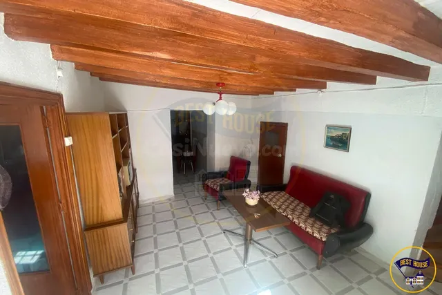 CASA A LA VENTA CON PATIO EN CAÑAVERAS - foto 3