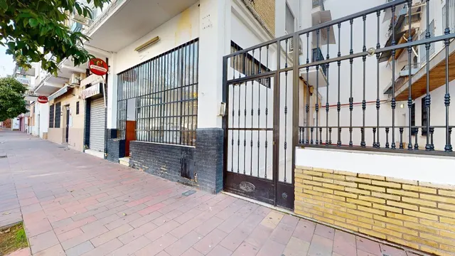 ¡¡LOCAL COMERCIAL DE 45 METROS CUADRADOS HACIENDO ESQUINA EN - foto 2