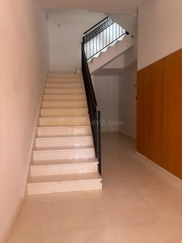 OPORTUNIDAD PARA VIVIR O COMO INVERSIÓN, ÁTICO CON SOLÁRIUM  - foto 3
