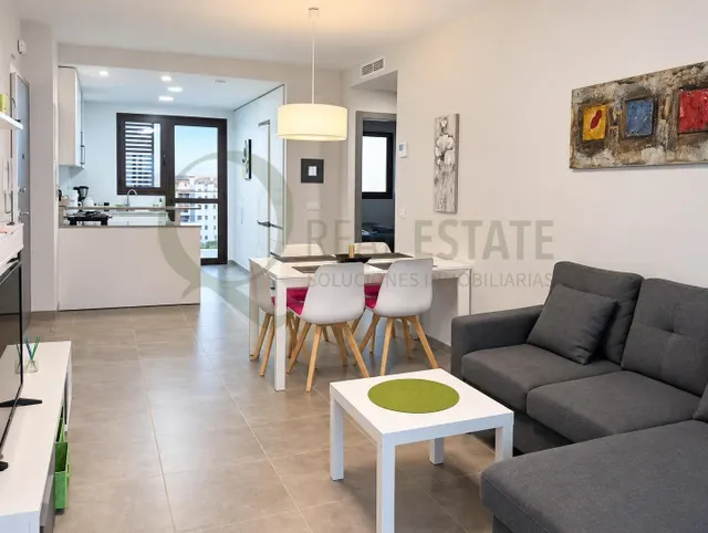 Piso en Arenales del Sol con terraza y vistas al mar — 9