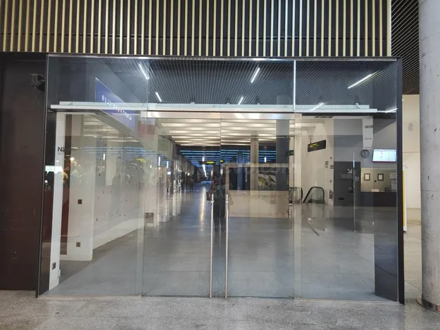 LOCAL EN ESTACIÓN DE AUTOBUSES - foto 3