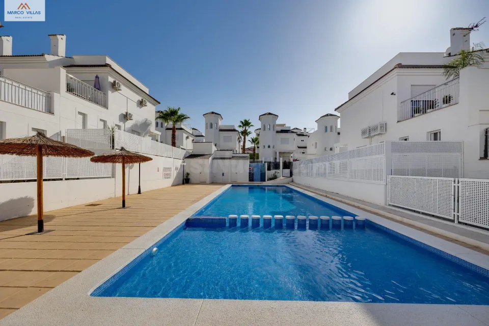 Villa en San Fulgencio-1278LM