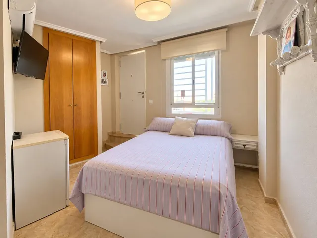 ÁTICO EN VENTA EN DAYA NUEVA – 3 DORMITORIOS, TERRAZA PRIVADA DE 40 M2 Y CHIMENEA — 7