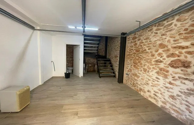 BONITA CASA EN PUEBLO MARINERO, CON ENCANTO — 21