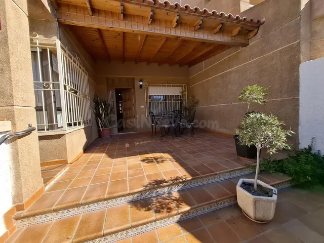 Casa Adosada en El Rubial, Águilas - ¡Tu hogar junto al mar!