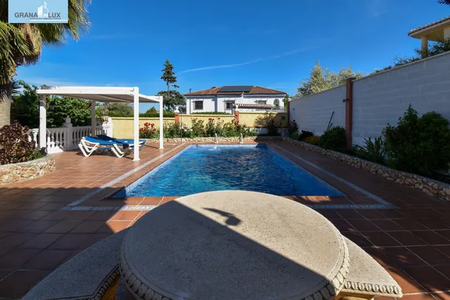 Espectacular chalet de lujo en El Puntal — 6