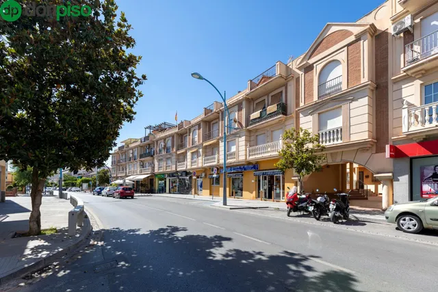 Ático Soleado con Gran Terraza en Esquina — 22