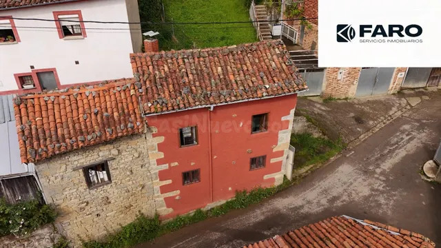 Acogedora casa de pueblo en Aldea Pumarada - foto 4