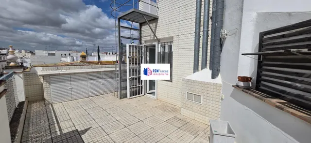 ESPECTACULAR CASA ALTOZANO - foto 2