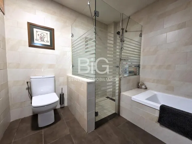 Espectacular casa con jardín y piscina privada en la ciudad de mataro — 25