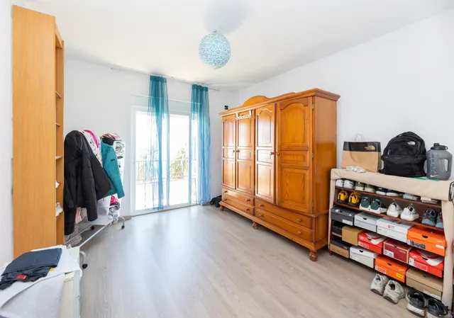 Casa en esquina con amplios espacios en Belicena, Vegas del Genil — 20