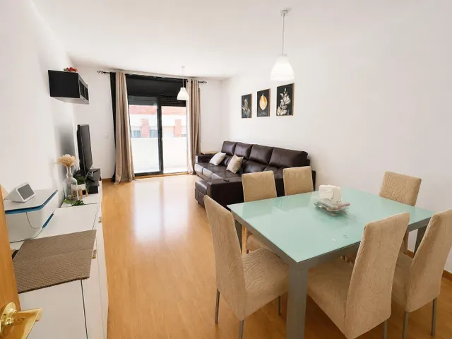Piso con rentabilidad inmediata en Amposta – Ideal para inve - foto 4