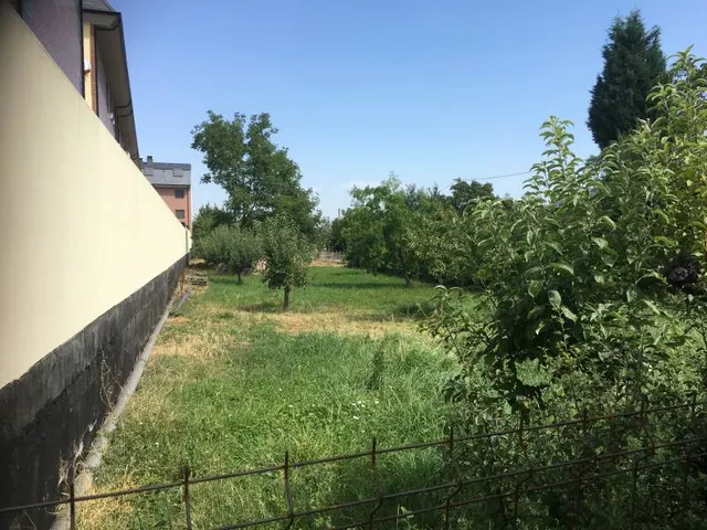 Parcela de 1554 m2 en Cuatrovientos — 5