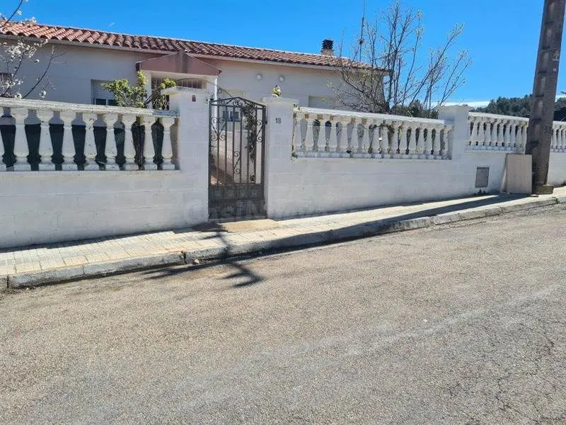 Casa 4 habitaciones 94m² en venta - Les pinedes altes