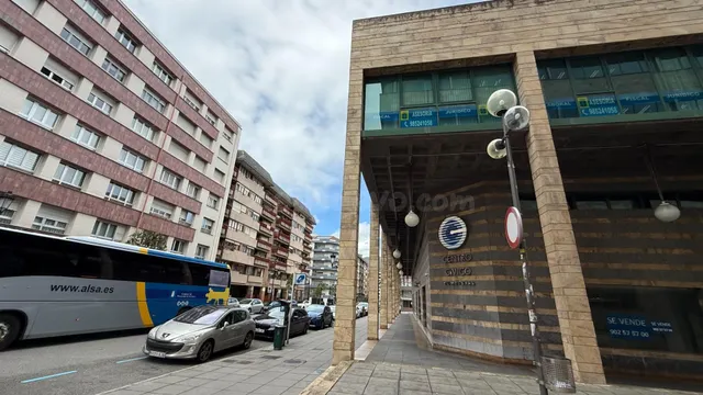 Local comercial 43m² en venta - Oviedo - foto 2