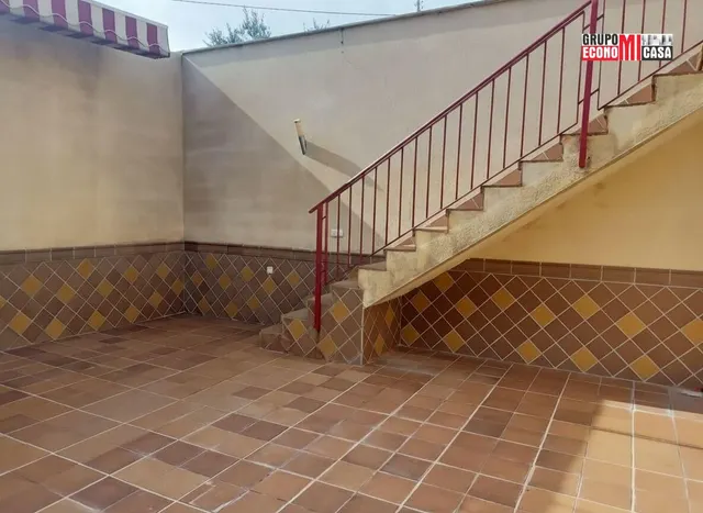 Espectacular casa reformada con patio y terraza en el centro de librilla, Murcia. — 21