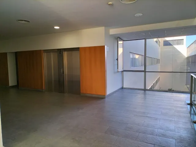 Oficina en Edificio Astarté — 9