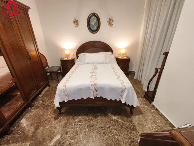 VIVIENDA EN PLENO CENTRO JUNTO A LA PLAZA DE LAS TENDILLAS CON GARAJE — 17