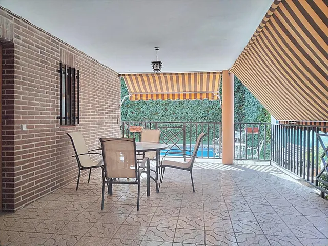 Esta casa no trata sólo de metros cuadrados.... ¡ ES EL GRAN ESCENARIO DE TU VIDA ! — 4