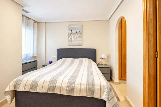 APARTAMENTO DE 3 DORMITORIOS 2 BAÑOS EN TORREVIEJA ( CENTRO ) — 21
